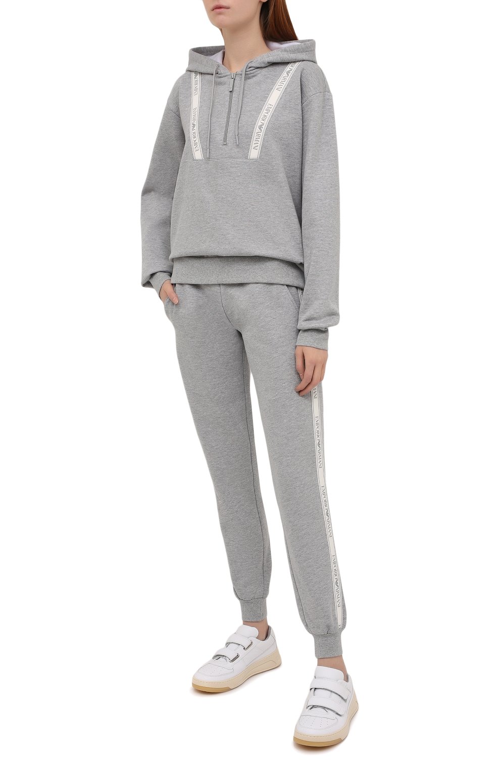 Джоггеры EMPORIO ARMANI серого цвета по цене 11300 руб., арт. 164508/1A250, фото 2 Джоггеры EMPORIO ARMANI, арт. 164508/1A250, фото 2