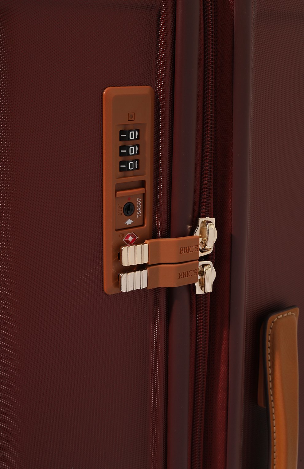 Дорожный чемодан capri trolley BRIC`S бордового цвета по цене 61500 руб., арт. BRK28031.020, фото 2 Дорожный чемодан capri trolley BRIC`S, арт. BRK28031.020, фото 2