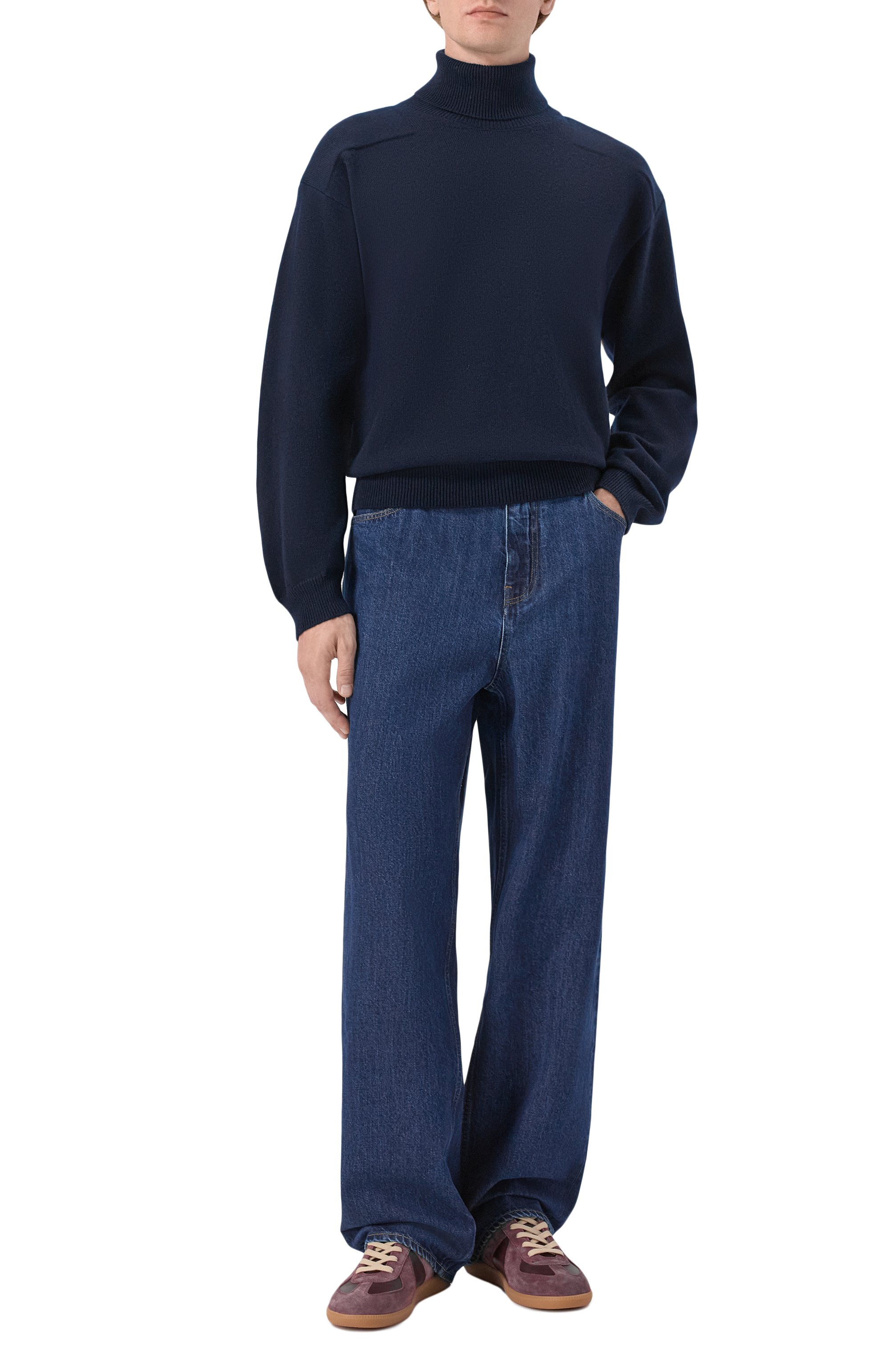 Джинсы JIL SANDER темно-синего цвета по цене 141500 руб., арт. J22KA0357/J45324, фото 2 Джинсы JIL SANDER, арт. J22KA0357/J45324, фото 2