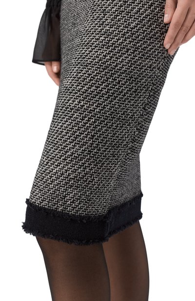 Твидовая юбка NINA RICCI серого цвета по цене 69950 руб., арт. 26AMJU002/ML0615, фото 5 Твидовая юбка NINA RICCI, арт. 26AMJU002/ML0615, фото 5