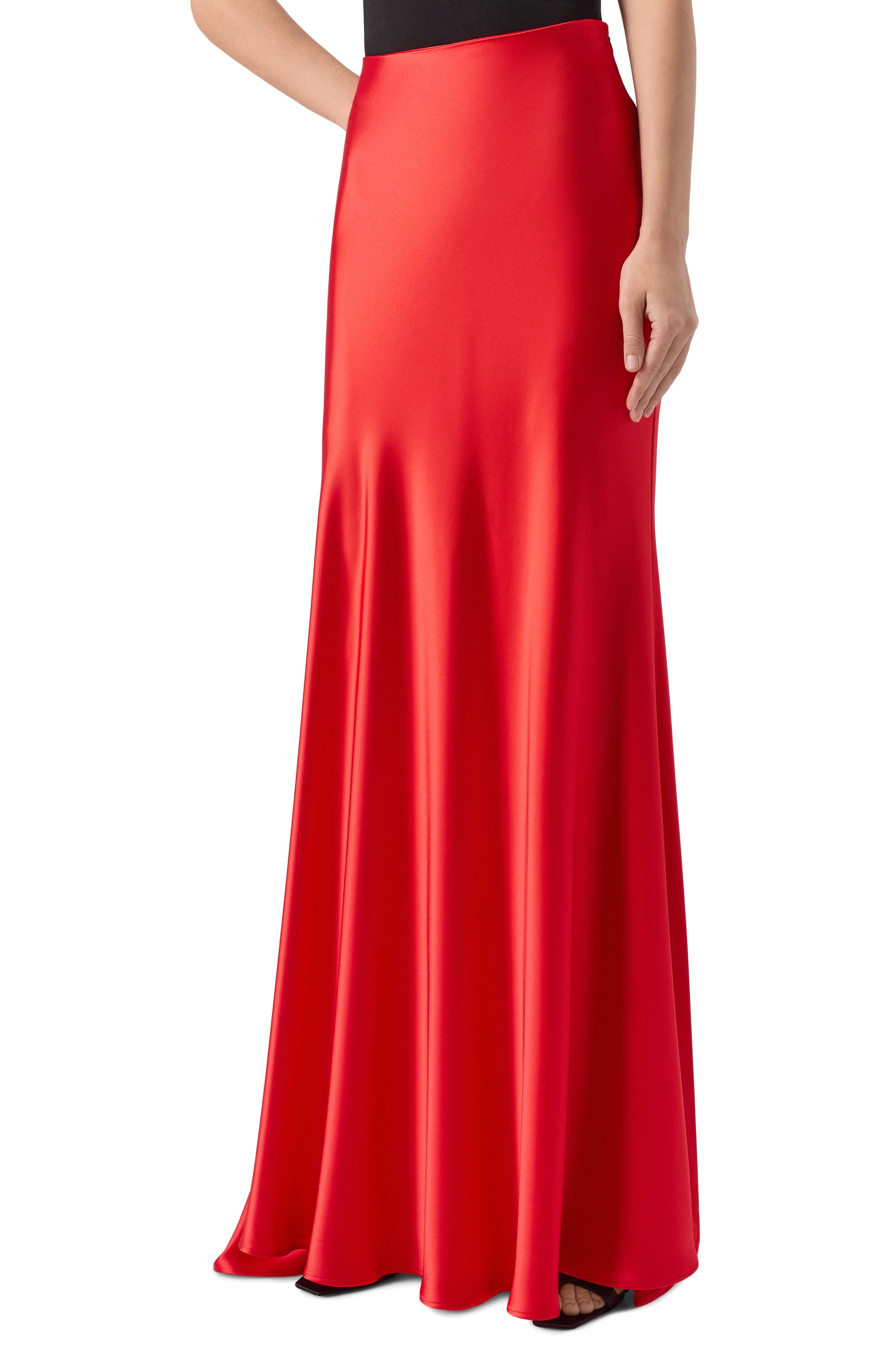 Атласная юбка KITON красного цвета по цене 207000 руб., арт. D54221K04S7517, фото 3 Атласная юбка KITON, арт. D54221K04S7517, фото 3