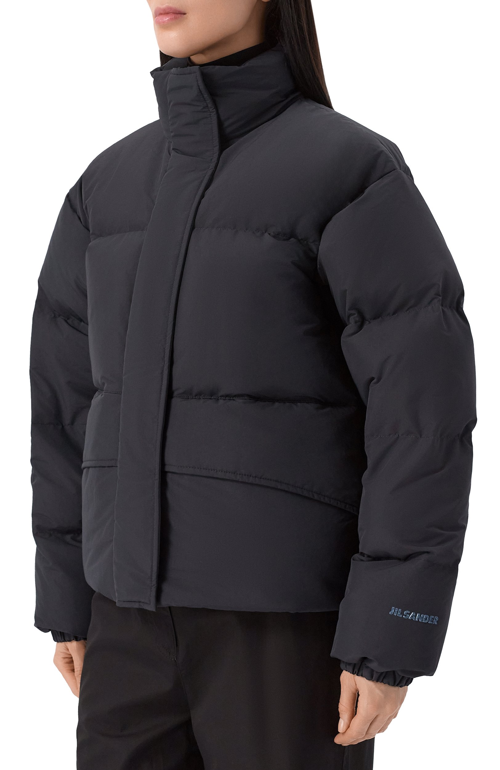 Пуховик JIL SANDER черного цвета по цене 364500 руб., арт. J02AF0136/J74276, фото 3 Пуховик JIL SANDER, арт. J02AF0136/J74276, фото 3