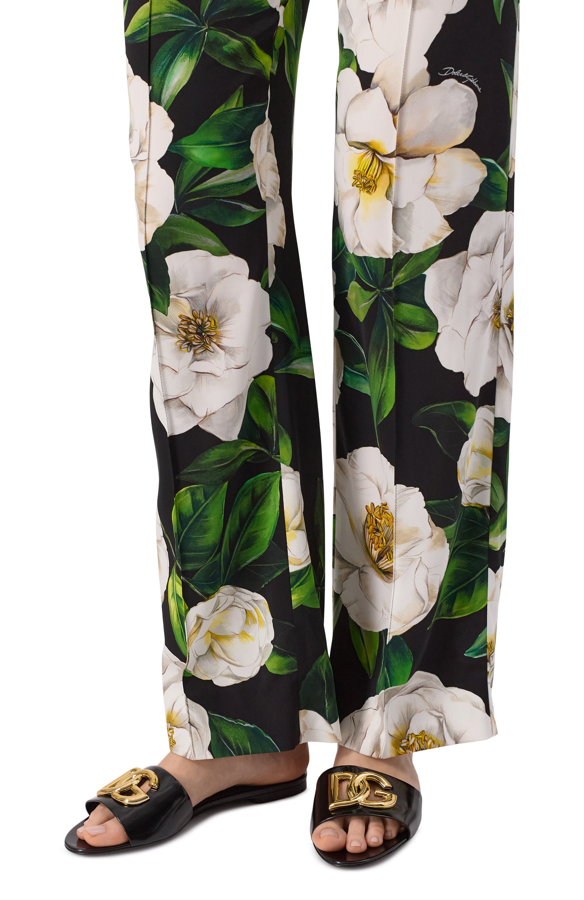 Кожаные шлепанцы bianca DOLCE & GABBANA черного цвета по цене 87550 руб., арт. CQ0592/A1037, фото 3 Кожаные шлепанцы bianca DOLCE & GABBANA, арт. CQ0592/A1037, фото 3