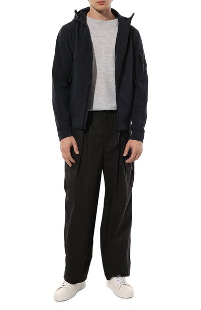 Бомбер C.P. COMPANY темно-синего цвета по цене 51550 руб., арт. 15CM0W003A006097A, фото 2 Бомбер C.P. COMPANY, арт. 15CM0W003A006097A, фото 2