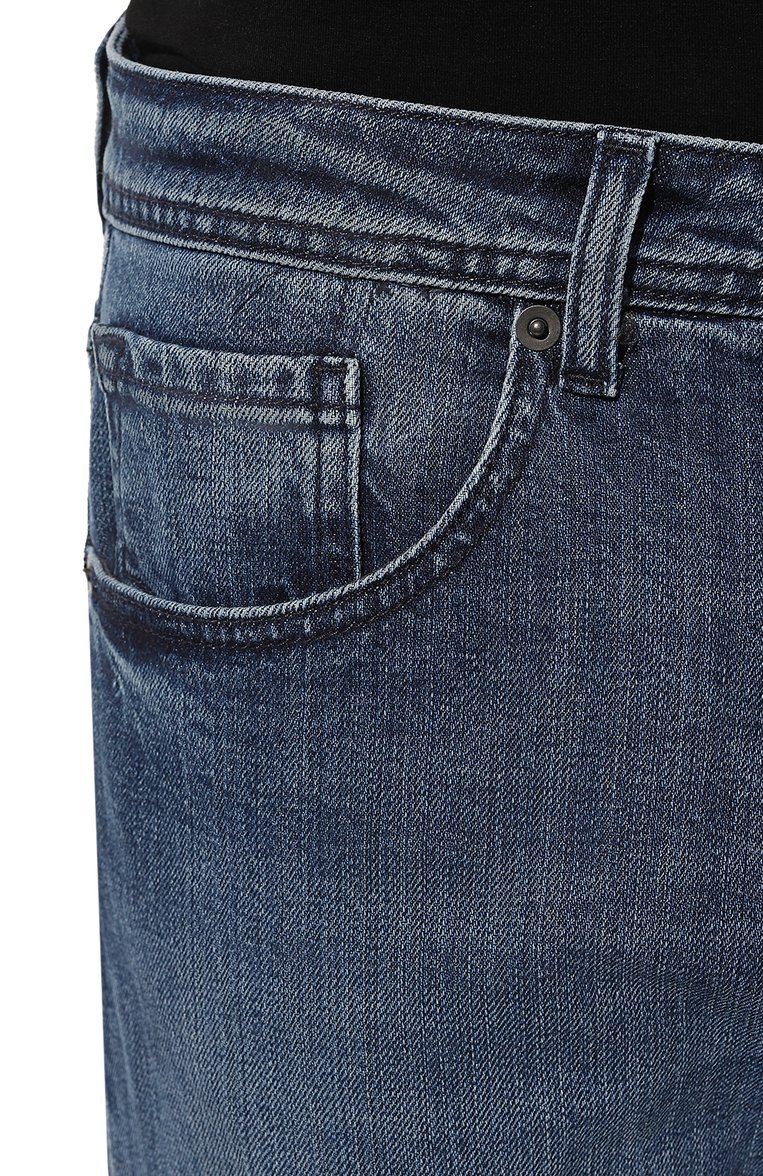 Мужские джинсы MUST синего цвета, арт. PHILIPP/ZIP/47J11 | Фото 5 (Силуэт М (брюки): Прямые; Кросс-КТ: Деним; Длина (брюки, джинсы): Стандартные; Материал сплава: Проставлено; Материал внешний: Хлопок, Деним; Детали: Потертости; Драгоценные камни: Проставлено; Стили: Кэжуэл)