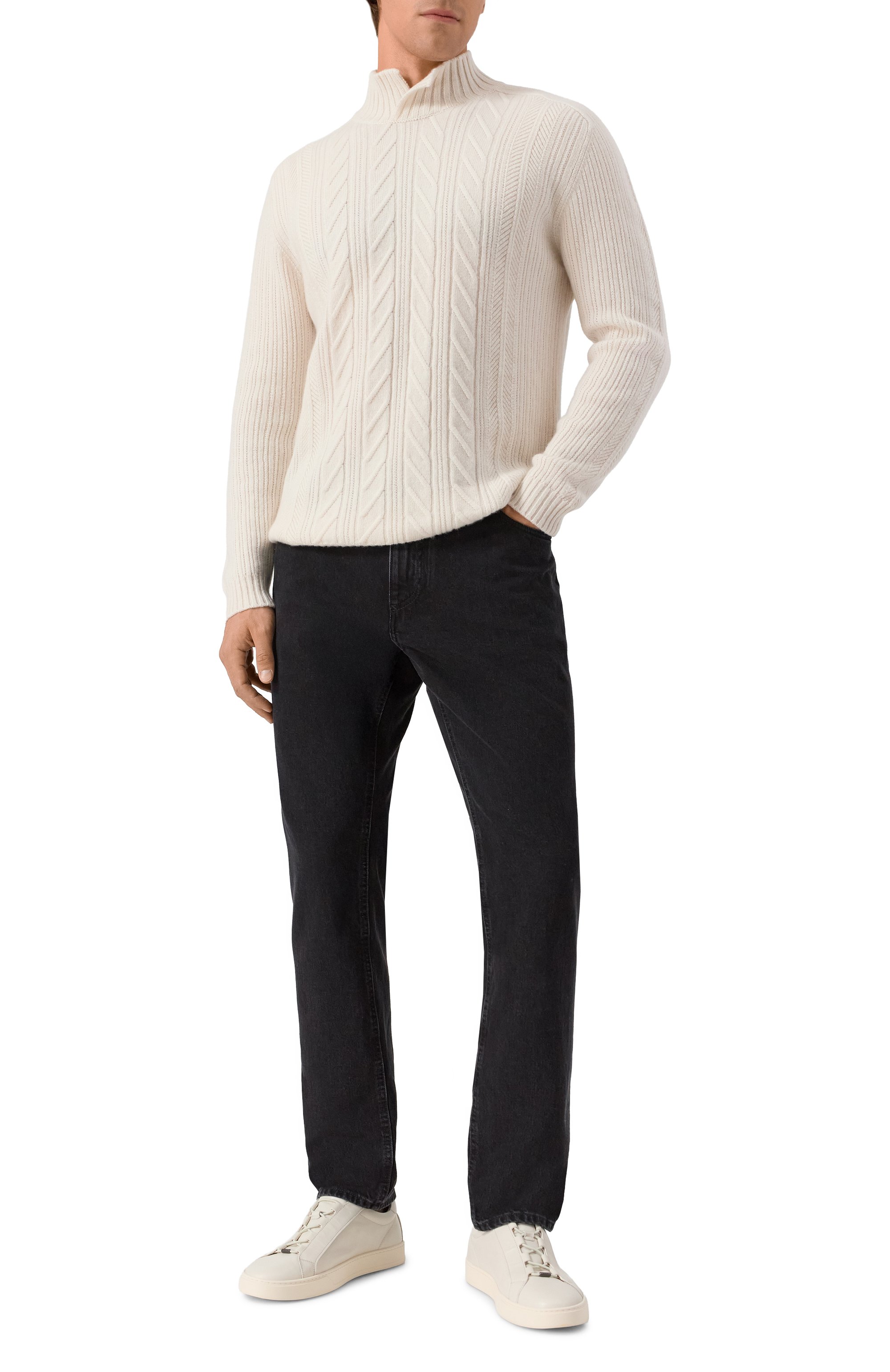 Кашемировый свитер MVST белого цвета по цене 209000 руб., арт. M25.1PM.K020, фото 2 Кашемировый свитер MVST, арт. M25.1PM.K020, фото 2