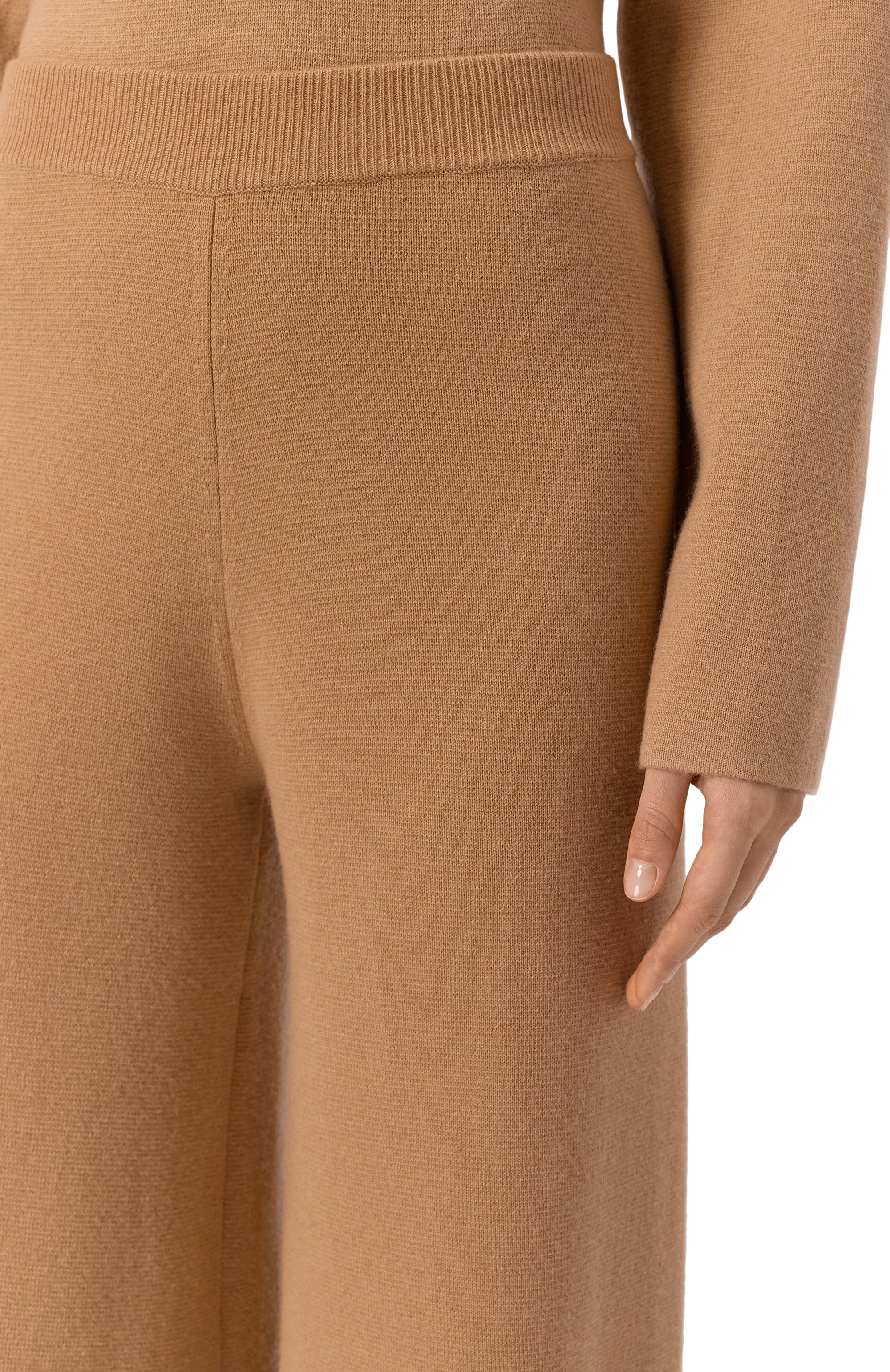 Брюки из шерсти и кашемира MAX MARA бежевого цвета по цене 72900 руб., арт. JUDY, фото 5 Брюки из шерсти и кашемира MAX MARA, арт. JUDY, фото 5