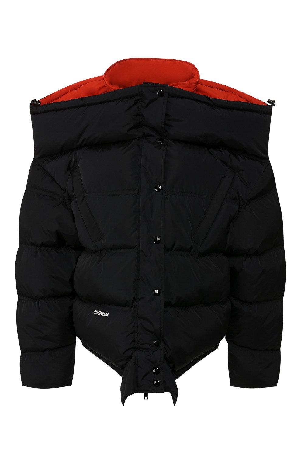 Пуховик VETEMENTS черного цвета по цене 208000 руб., арт. UAH20JA833/W, фото 1 Пуховик VETEMENTS, арт. UAH20JA833/W, фото 1