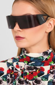 Женские солнцезащитные очки DIOR EYEWEAR черного цвета, арт. KALEIDI0RSC0PIC 003 | Фото 2 (Статус проверки: Проверена категория, Проверено; Тип очков: С/з; Региональные ограничения белый список (Axapta Mercury): RU, Не проставлено; Материал сплава: Проверено; Нос: Не проставлено; Очки форма: Маска; Оптика Гендер: оптика-женское)