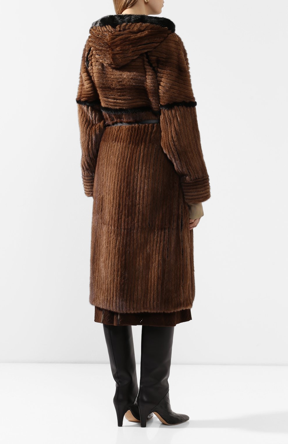 Шуба из меха норки FENDI, арт. FNF53I AMLX, фото 4