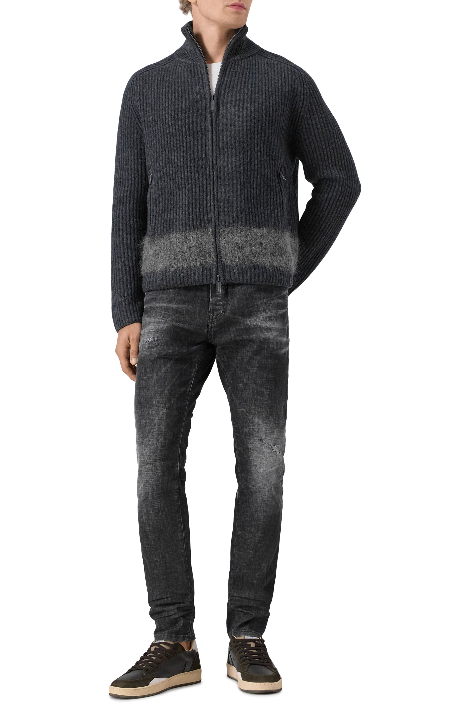 Джинсы cool guy DSQUARED2 темно-серого цвета по цене 59950 руб., арт. S74LB1724/S30357, фото 2 Джинсы cool guy DSQUARED2, арт. S74LB1724/S30357, фото 2