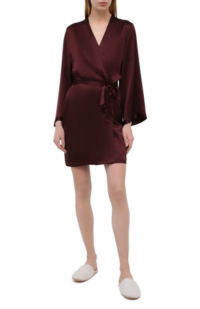 Шелковый халат MARJOLAINE бордового цвета по цене 55620 руб., арт. Laser, фото 2 Шелковый халат MARJOLAINE, арт. Laser, фото 2