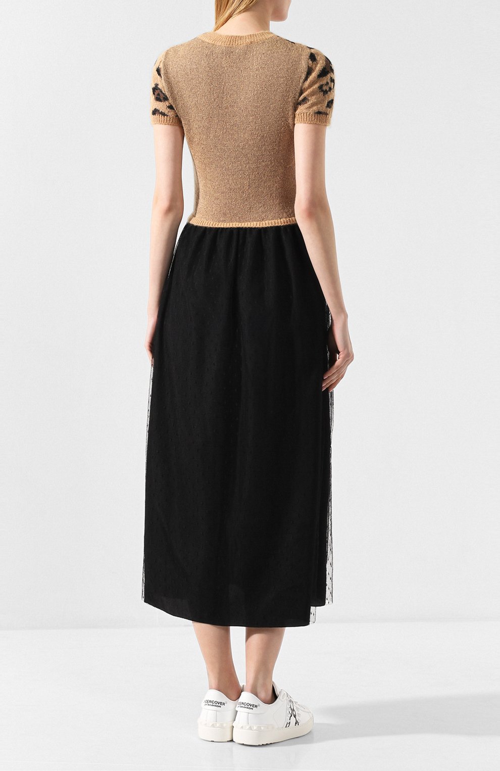 Платье-миди REDVALENTINO бежевого цвета по цене 79700 руб., арт. SR0KDA98/4LS, фото 4 Платье-миди REDVALENTINO, арт. SR0KDA98/4LS, фото 4
