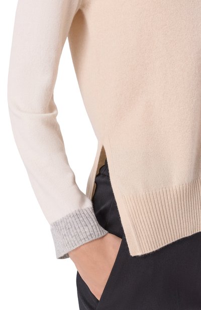 Кашемировый свитер LORENA ANTONIAZZI светло-бежевого цвета по цене 114000 руб., арт. DM30A/1175, фото 5 Кашемировый свитер LORENA ANTONIAZZI, арт. DM30A/1175, фото 5