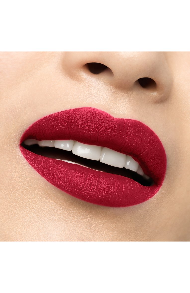 Матовая помада для губ rouge louboutin velvet matte, оттенок rouge louboutin CHRISTIAN LOUBOUTIN  цвета, арт. 8435415068758 | Фото 5 (Нос: Не проставлено; Региональные ограничения белый список (Axapta Mercury): Не проставлено; Финишное покрытие: Матовый)