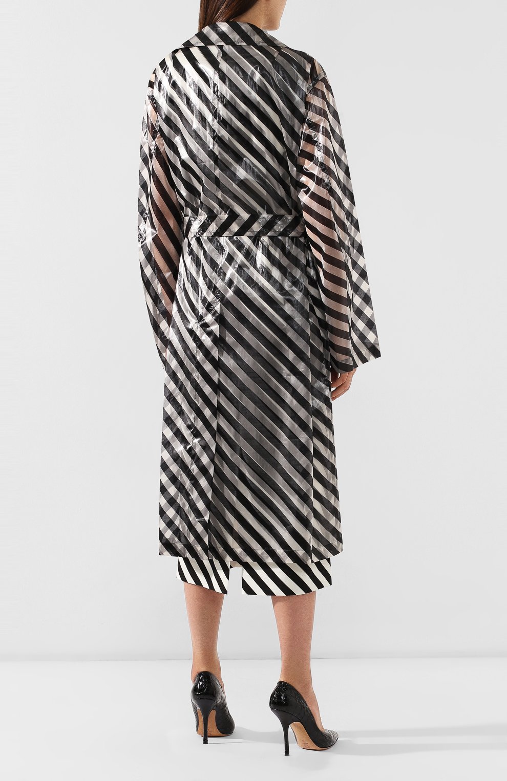 Плащ с поясом DRIES VAN NOTEN черного цвета по цене 184000 руб., арт. 191-10238-7103, фото 4 Плащ с поясом DRIES VAN NOTEN, арт. 191-10238-7103, фото 4