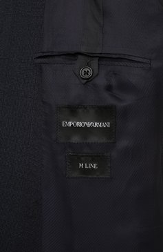 Мужской шерстяной пиджак EMPORIO ARMANI темно-синего цвета, арт. EM000095/TE10982 | Фото 8 (Рукава: Длинные; Материал сплава: Проставлено; Драгоценные камни: Проставлено; Длина (для топов): Стандартные; Материал внешний: Шерсть; Стили: Классический; Пиджаки М: Приталенный; 1-2-бортные: Однобортные; Случай: Формальный)