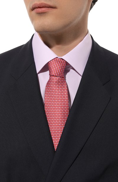 Шелковый галстук KITON красного цвета по цене 31900 руб., арт. UCRVKLC01I56, фото 2 Шелковый галстук KITON, арт. UCRVKLC01I56, фото 2