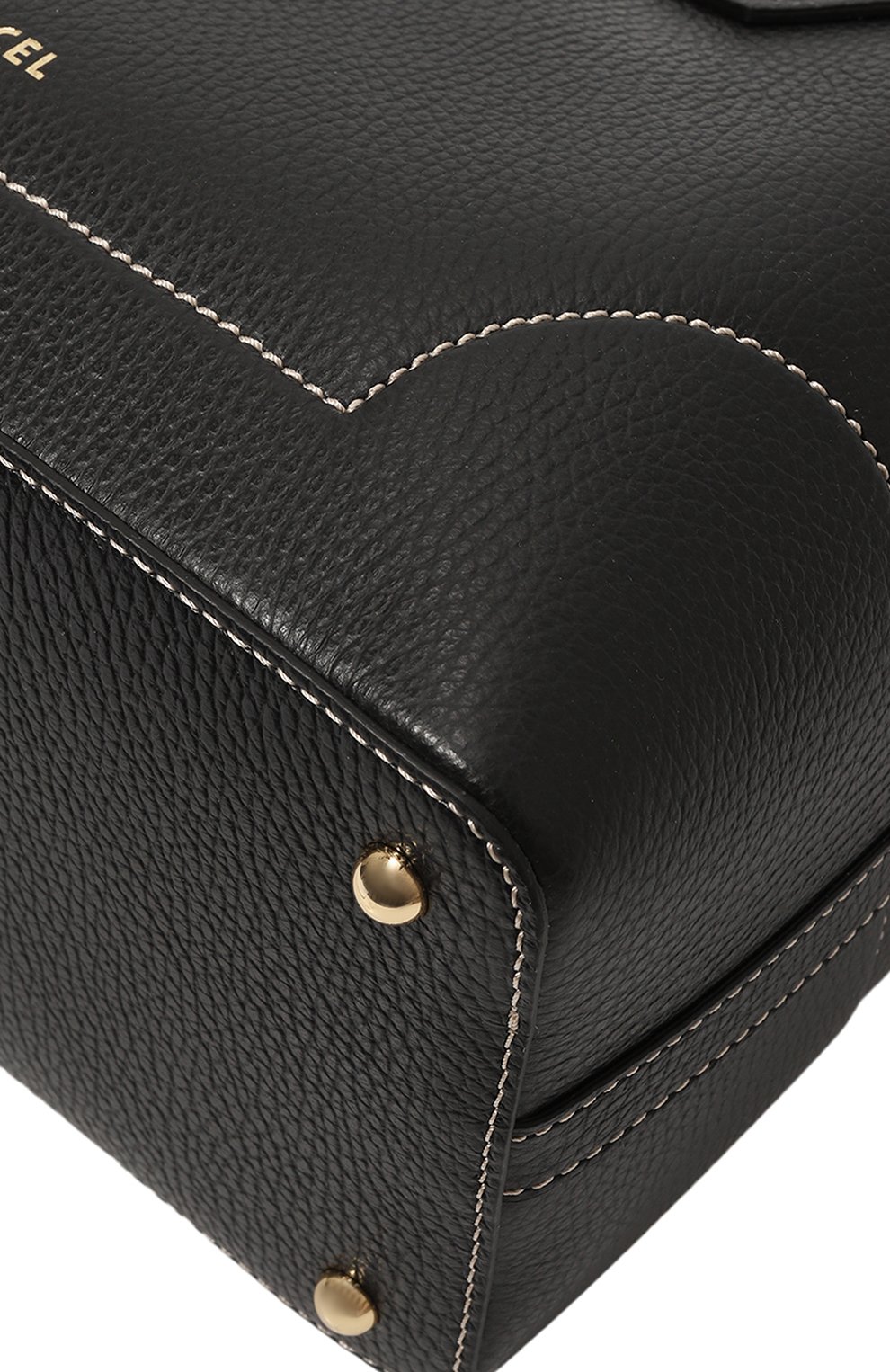 Сумка neo izy small LANCEL черного цвета по цене 68200 руб., арт. A12133, фото 3 Сумка neo izy small LANCEL, арт. A12133, фото 3