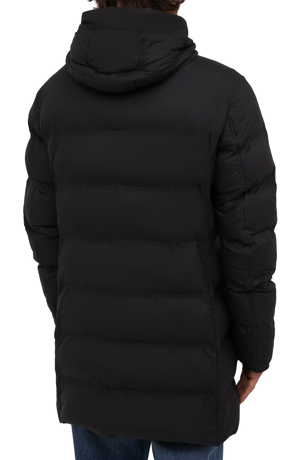 Пуховик KIRED черного цвета по цене 133000 руб., арт. WSUKW7408505000, фото 4 Пуховик KIRED, арт. WSUKW7408505000, фото 4