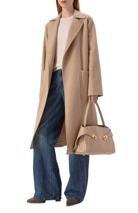 Сумка Hug Soft medium Ferragamo 219816/780594 Бежевый  219816/780594 Фото 7