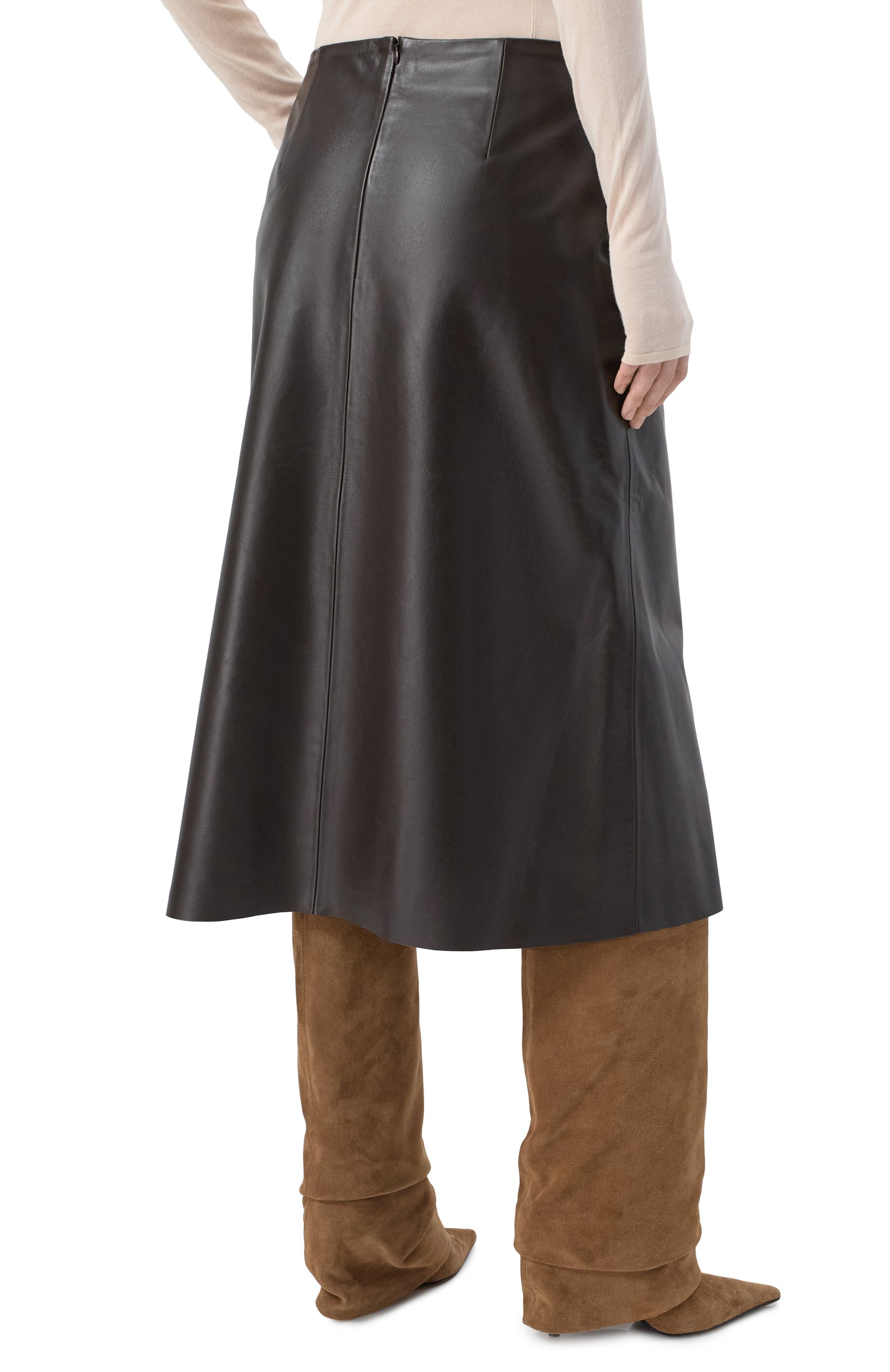 Кожаная юбка NOBLE&BRULEE темно-коричневого цвета по цене 100000 руб., арт. NB74/270125/1, фото 4 Кожаная юбка NOBLE&BRULEE, арт. NB74/270125/1, фото 4