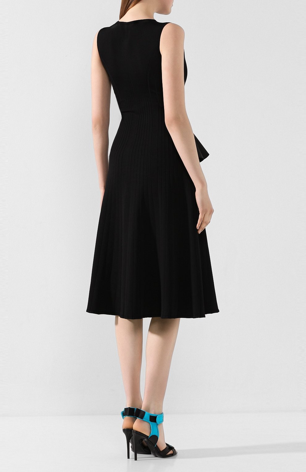 Платье OFF-WHITE черного цвета по цене 222500 руб., арт. 0WHI026S20KNI0011000, фото 4 Платье OFF-WHITE, арт. 0WHI026S20KNI0011000, фото 4