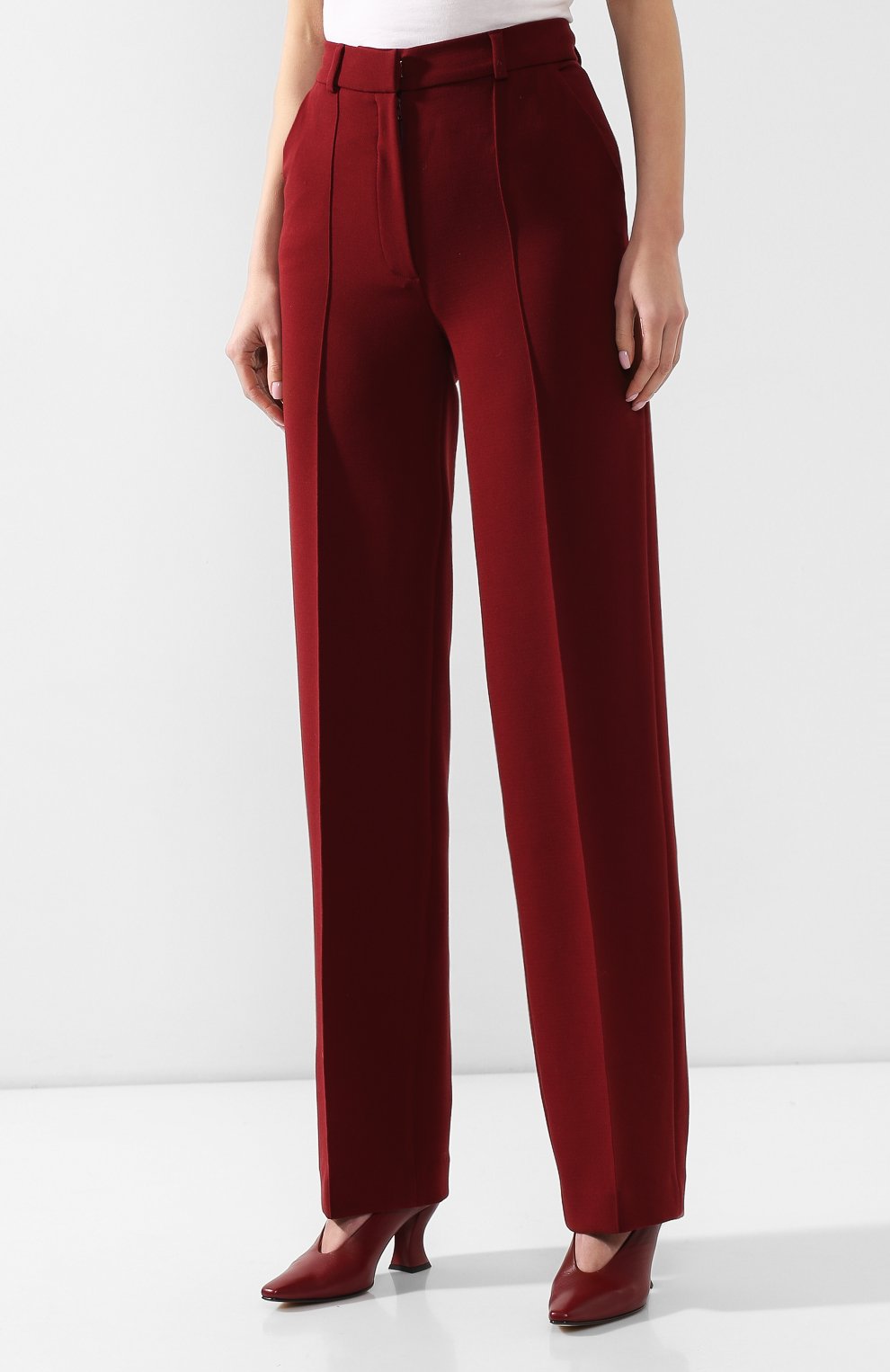Брюки со стрелками LESYANEBO бордового цвета по цене 20800 руб., арт. FW19/Н-157, фото 3 Брюки со стрелками LESYANEBO, арт. FW19/Н-157, фото 3