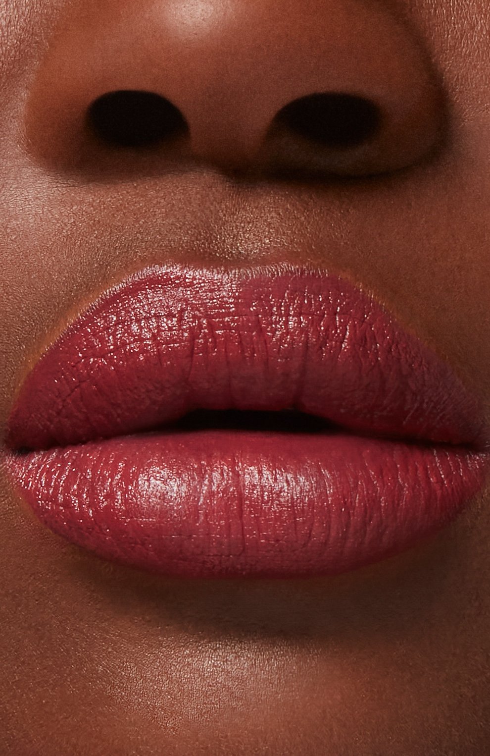 Губная помада rosso valentino matte, 407r (3.5g) VALENTINO цвета по цене 6110 руб., арт. 3614273229227, фото 4 Губная помада rosso valentino matte, 407r (3.5g) VALENTINO, арт. 3614273229227, фото 4