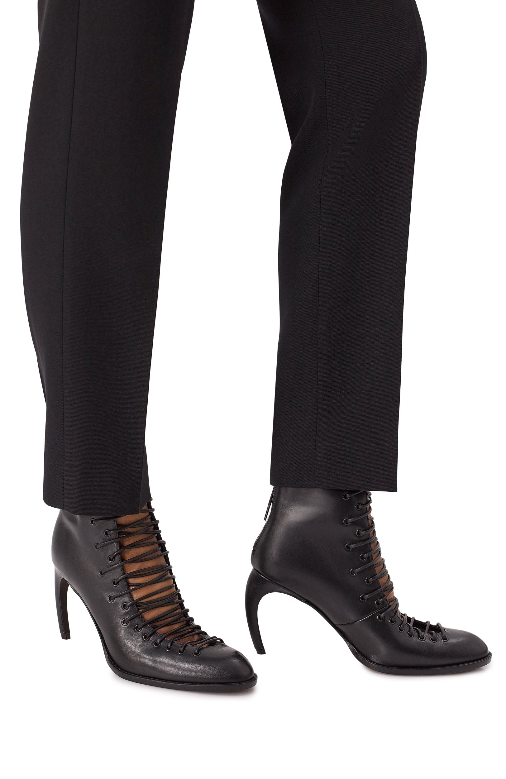 Кожаные ботильоны lora ANN DEMEULEMEESTER черного цвета по цене 157000 руб., арт. B0014573/LT177, фото 2 Кожаные ботильоны lora ANN DEMEULEMEESTER, арт. B0014573/LT177, фото 2