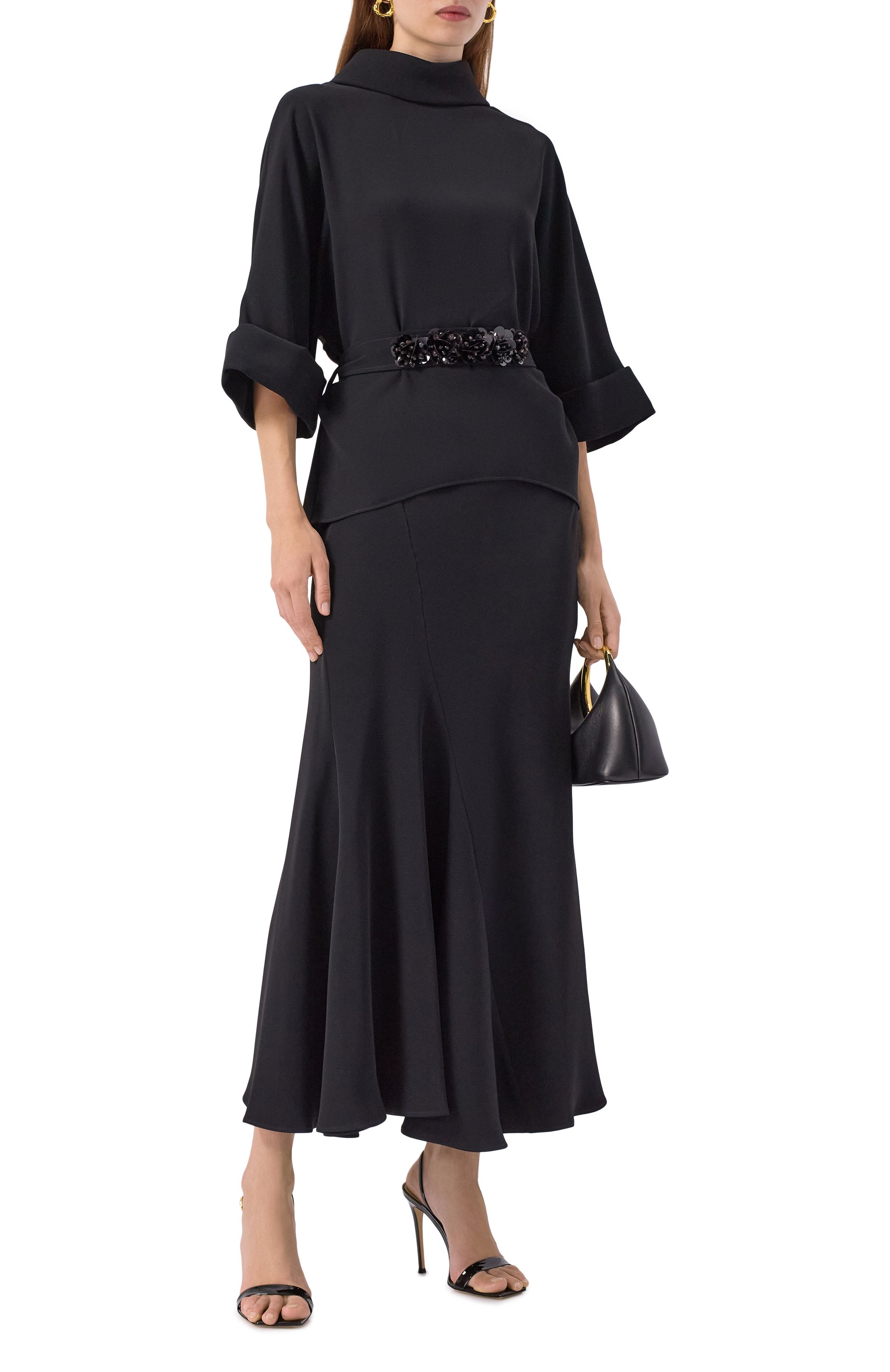 Блузка P.A.R.O.S.H. черного цвета по цене 79950 руб., арт. P0KER25-D313105R, фото 2 Блузка P.A.R.O.S.H., арт. P0KER25-D313105R, фото 2