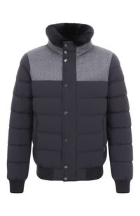 Темно-серый