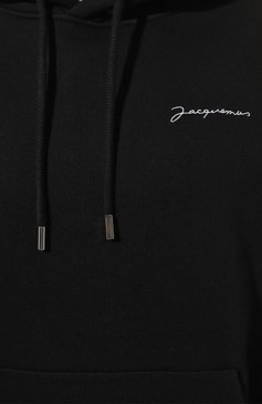 Мужской хлопковое худи JACQUEMUS черного цвета, арт. 22H245JS3102120 | Фото 5 (Рукава: Длинные; Принт: Без принта; Длина (для топов): Стандартные; Мужское Кросс-КТ: Худи-одежда; Материал сплава: Проставлено; Материал внешний: Хлопок; Стили: Спорт-шик; Драгоценные камни: Проставлено)