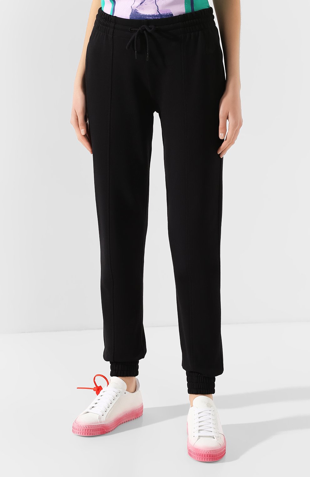 Хлопковые джоггеры MCQ SWALLOW черного цвета по цене 23950 руб., арт. 589463/R0H02, фото 3 Хлопковые джоггеры MCQ SWALLOW, арт. 589463/R0H02, фото 3