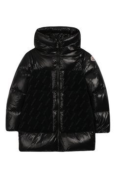 Детская пуховая куртка с капюшоном MONCLER ENFANT черного цвета, арт. E2-954-49962-85-68950/12-14A | Фото 1 (Кросс-КТ: Зима; Девочки Кросс-КТ: Пуховик-верхняя одежда; Рукава: Длинные; Материал внешний: Синтетический материал; Материал сплава: Проставлено, Проверено; Материал подклада: Синтетический материал; Статус проверки: Проверено, Проверена категория; Драгоценные камни: Проставлено; Материал утеплителя: Пух и перо)