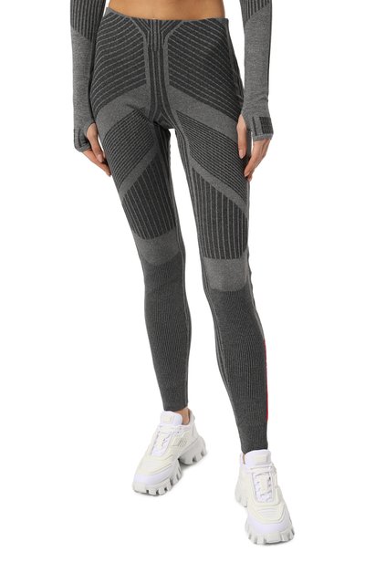 Легинсы prada linea rossa PRADA серого цвета по цене 120000 руб., арт. 122048-1ZEF-F0684-192, фото 3 Легинсы prada linea rossa PRADA, арт. 122048-1ZEF-F0684-192, фото 3