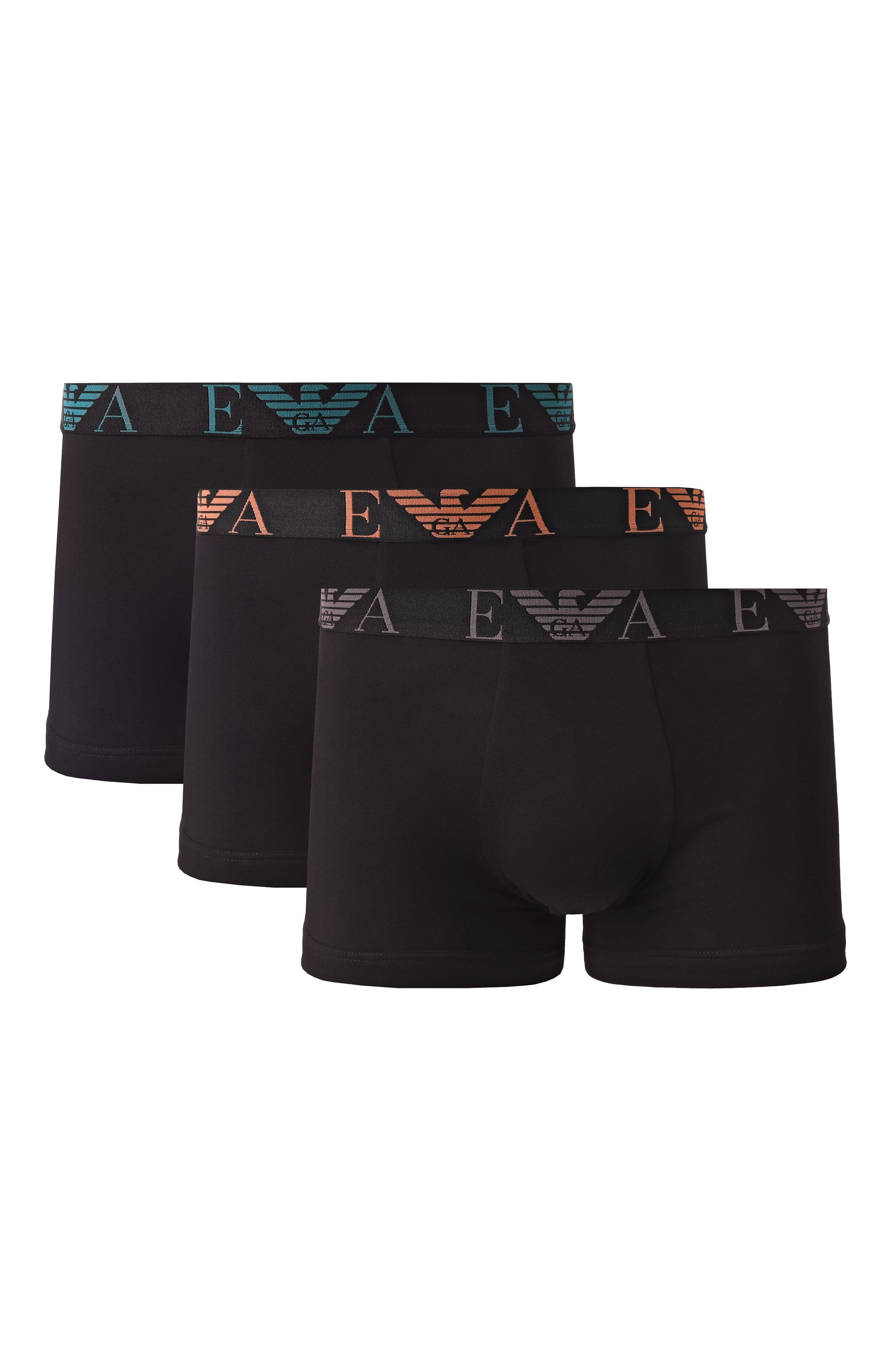 Комплект из трех боксеров EMPORIO ARMANI черного цвета по цене 6740 руб., арт. EM000259/AF10778, фото 1 Комплект из трех боксеров EMPORIO ARMANI, арт. EM000259/AF10778, фото 1