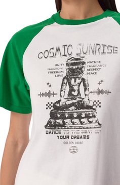 Женская хлопковая �футболка GOLDEN GOOSE DELUXE BRAND белого цвета, арт. GWP02186.P001884 | Фото 5 (Рукава: Короткие; Материал внешний: Хлопок; Длина (для топов): Стандартные; Принт: С принтом; Стили: Кэжуэл)