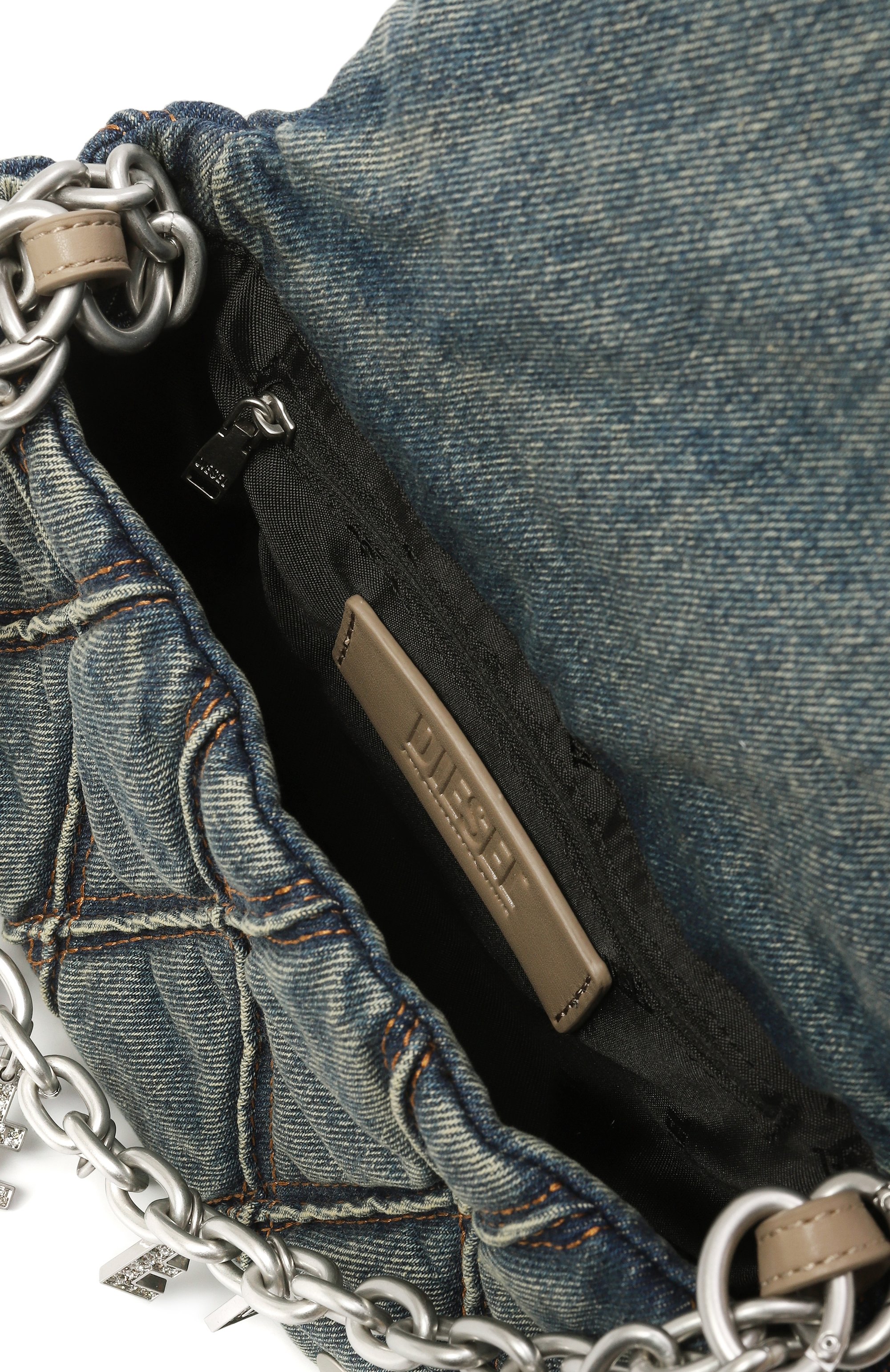 Сумка charm-d small DIESEL тёмно-голубого цвета по цене 43950 руб., арт. X09597/P5570, фото 5 Сумка charm-d small DIESEL, арт. X09597/P5570, фото 5