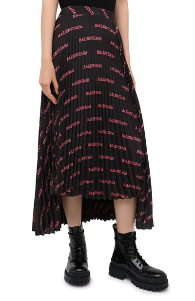 Плиссированная юбка BALENCIAGA черного цвета по цене 168500 руб., арт. 625492/TILR9, фото 4 Плиссированная юбка BALENCIAGA, арт. 625492/TILR9, фото 4