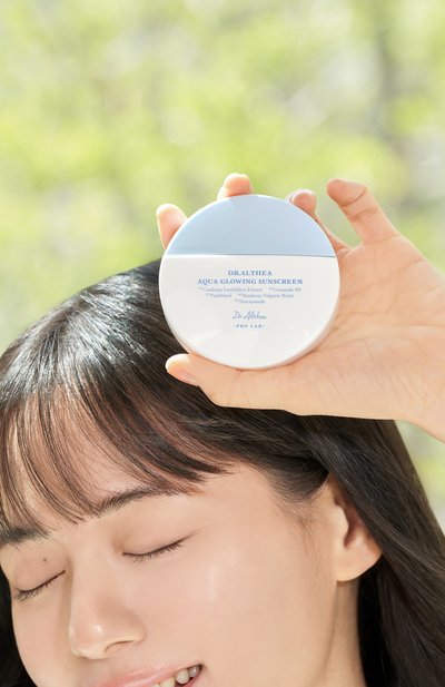Увлажняющий солнцезащитный крем aqua glowing sunscreen spf 50+ pa++++ (45ml) DR. ALTHEA бесцветного цвета по цене 2270 руб., арт. 255828, фото 3 Увлажняющий солнцезащитный крем aqua glowing sunscreen spf 50+ pa++++ (45ml) DR. ALTHEA, арт. 255828, фото 3