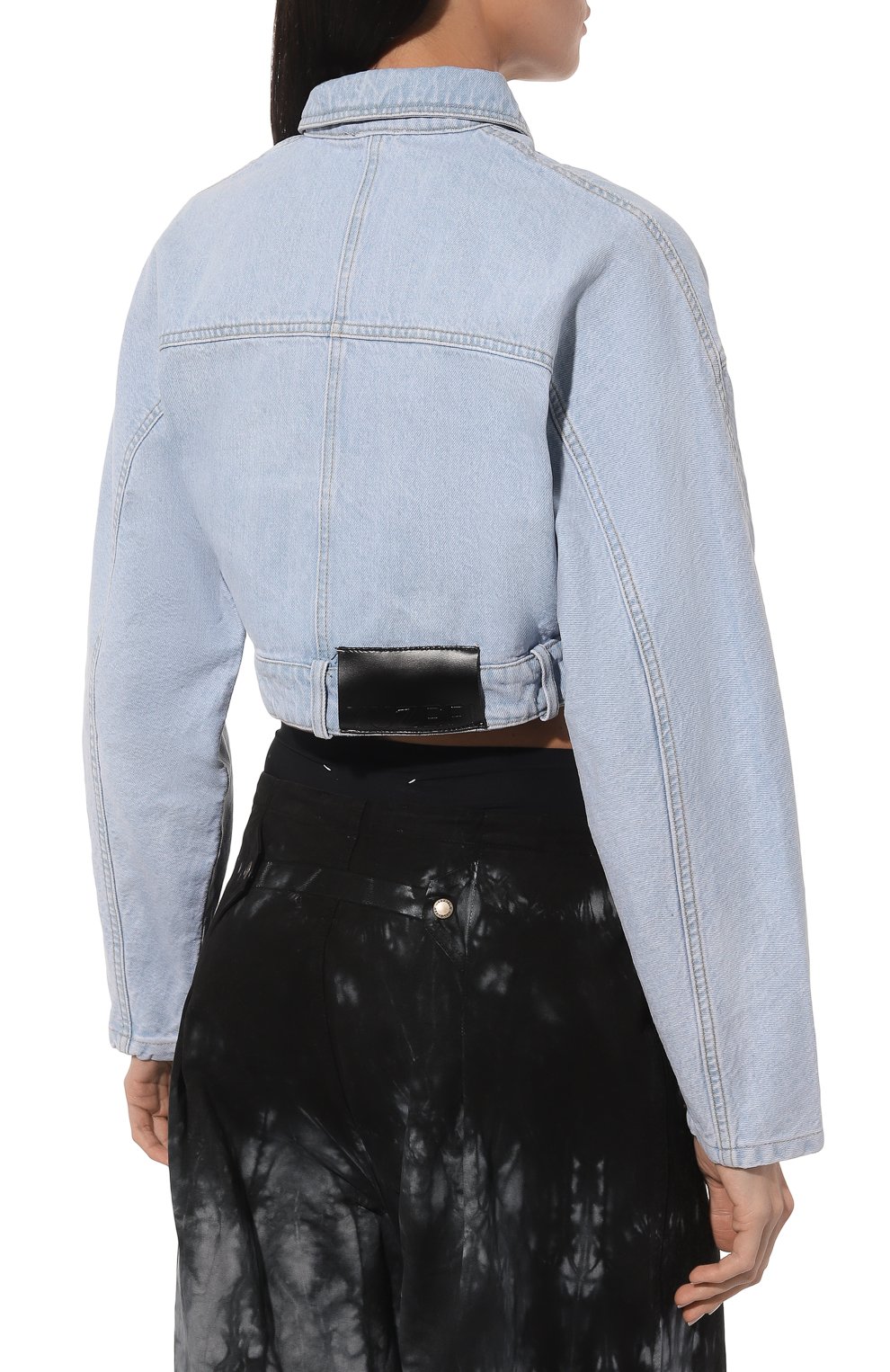 Джинсовая куртка YUZEFI голубого цвета по цене 54550 руб., арт. YUZPF23-RW-JK02-14, фото 4 Джинсовая куртка YUZEFI, арт. YUZPF23-RW-JK02-14, фото 4