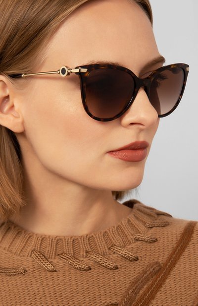 Солнцезащитные очки BVLGARI коричневого цвета по цене 24100 руб., арт. 8206-504/13, фото 2 Солнцезащитные очки BVLGARI, арт. 8206-504/13, фото 2