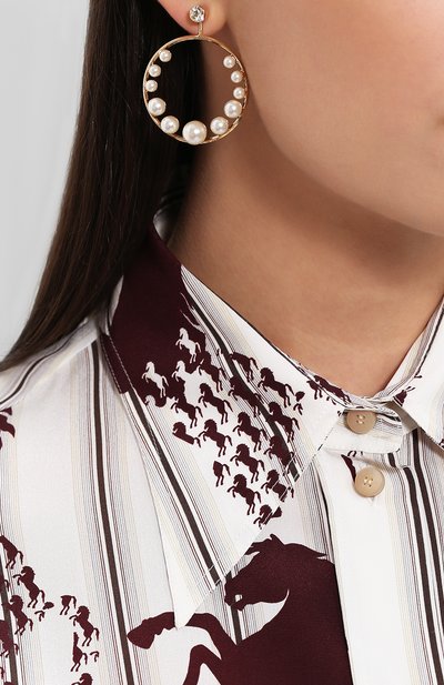 Серьги со съемной подвеской ANTON HEUNIS белого цвета по цене 8995 руб., арт. MNM.BBB, фото 2 Серьги со съемной подвеской ANTON HEUNIS, арт. MNM.BBB, фото 2