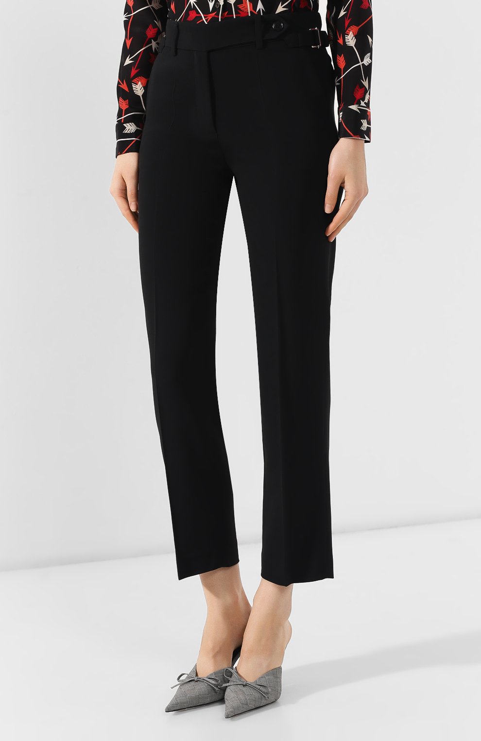 Брюки со стрелками REDVALENTINO черного цвета по цене 36100 руб., арт. SR3RBB10/2EU, фото 3 Брюки со стрелками REDVALENTINO, арт. SR3RBB10/2EU, фото 3