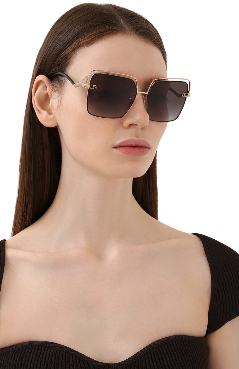 Женские солнцезащитные очки DOLCE & GABBANA черного цвета, арт. 2268-13348G | Фото 2 (Тип очков: С/з; Региональные ограничения белый список (Axapta Mercury): RU, Не проставлено; Нос: Н�е проставлено; Материал: Металл; Очки форма: Квадратные; Оптика Гендер: оптика-женское)