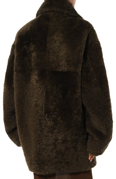 Шуба из овчины PETAR PETROV хаки цвета по цене 527500 руб., арт. F24LM5, фото 4 Шуба из овчины PETAR PETROV, арт. F24LM5, фото 4