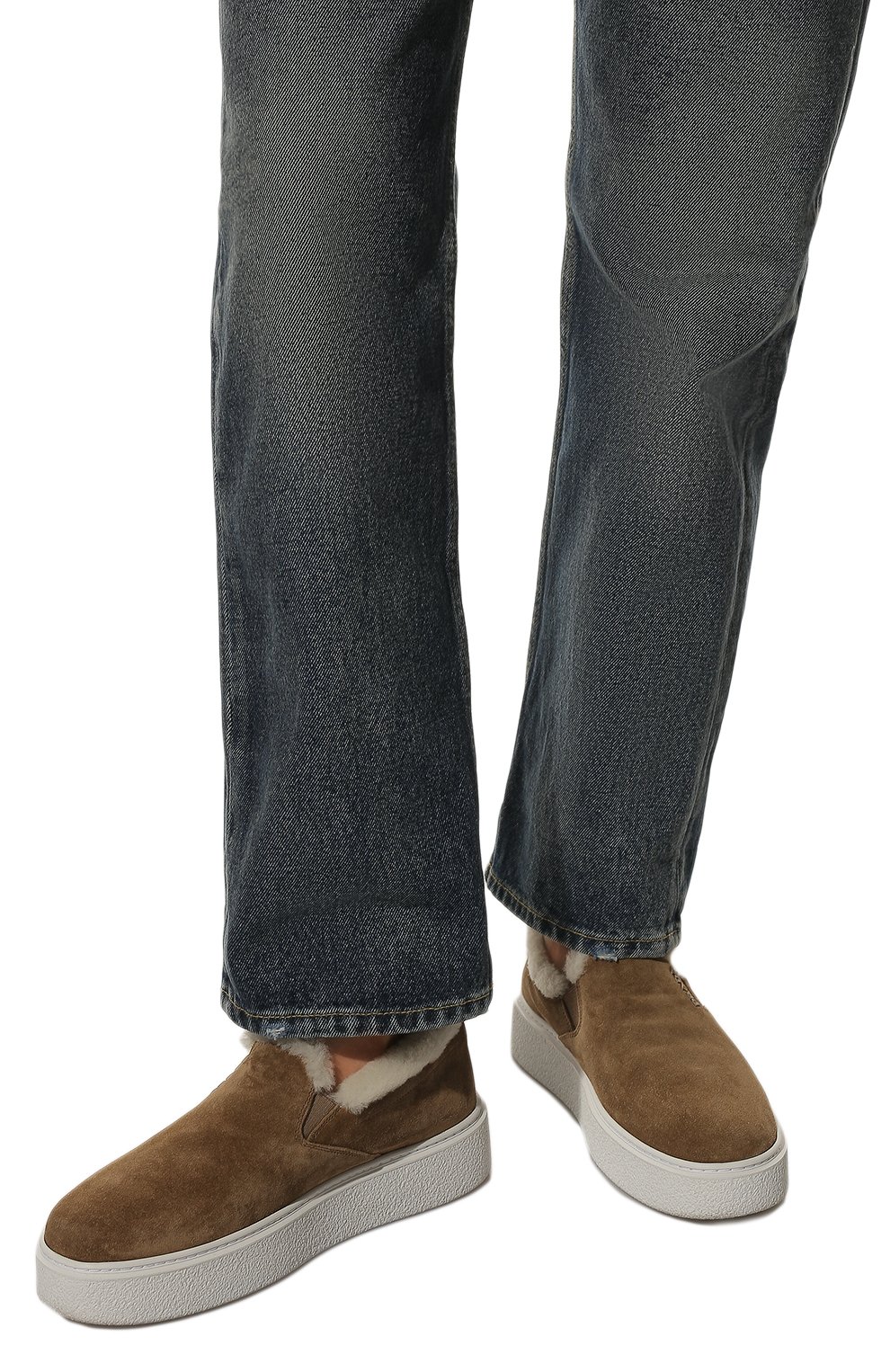 Замшевые слипоны PRADA бежевого цвета по цене 88000 руб., арт. 1S484M-JFT-F01Y4-ZF45, фото 3 Замшевые слипоны PRADA, арт. 1S484M-JFT-F01Y4-ZF45, фото 3