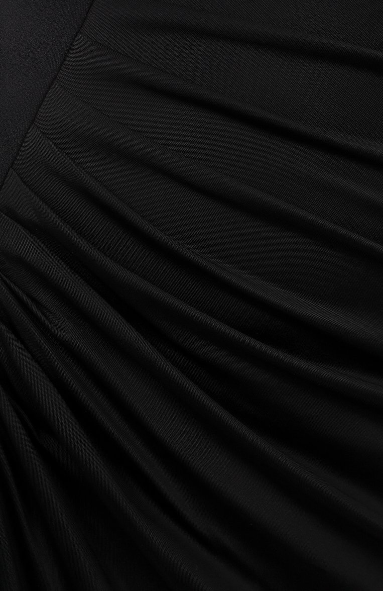 Женское платье из вискозы VERSACE черного цвета, арт. 1014127/1A00572 | Фото 6 (Женское Кросс-КТ: Платье-одежда; Длина Ж (юбки, платья, шорты): Макси; Случай: Вечерний; Стили: Гламурный; Материал внешний: Вискоза; Рукава: На бретелях; Автоматизация ТО: Проставлено; Автоматизация состава: Проставлено; Материал подклада: Шелк)
