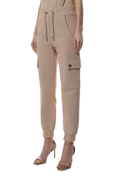 Хлопковые джоггеры BALMAIN бежевого цвета по цене 94750 руб., арт. XF10B055/JB13, фото 3 Хлопковые джоггеры BALMAIN, арт. XF10B055/JB13, фото 3